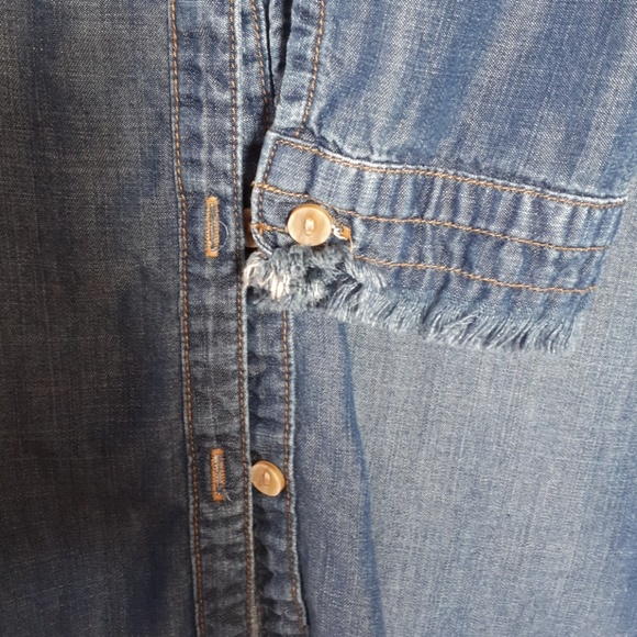 Cloth and Stone Chambray dress - Picture 5 of 6